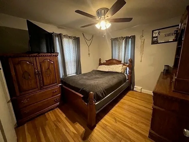 Before Primary bedroom - polish